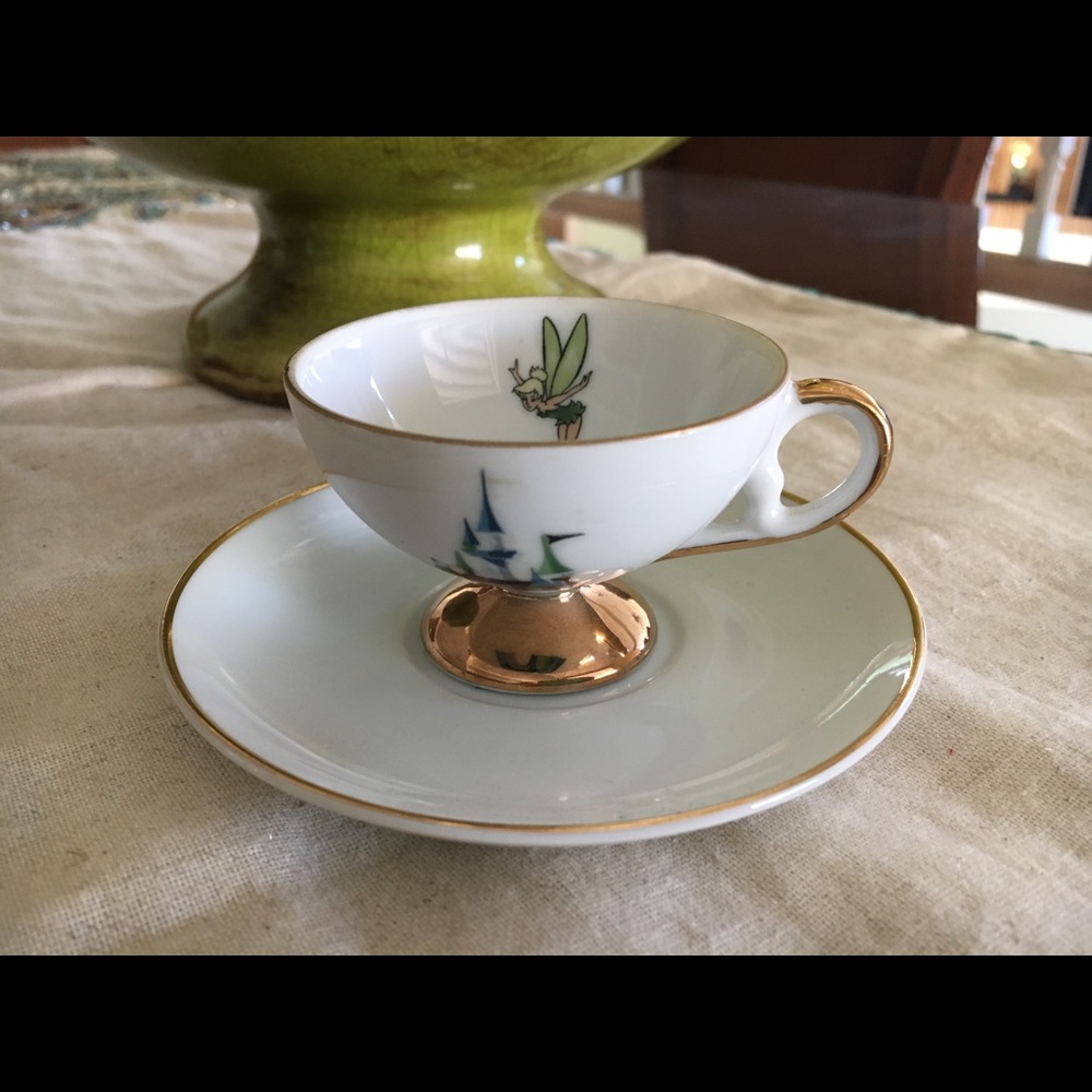 1960’s Tinkerbell Teacup & Saucer Disneyland Japan